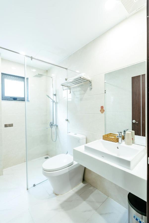 Sweden Hotel And Apartment Da Nang Exteriör bild