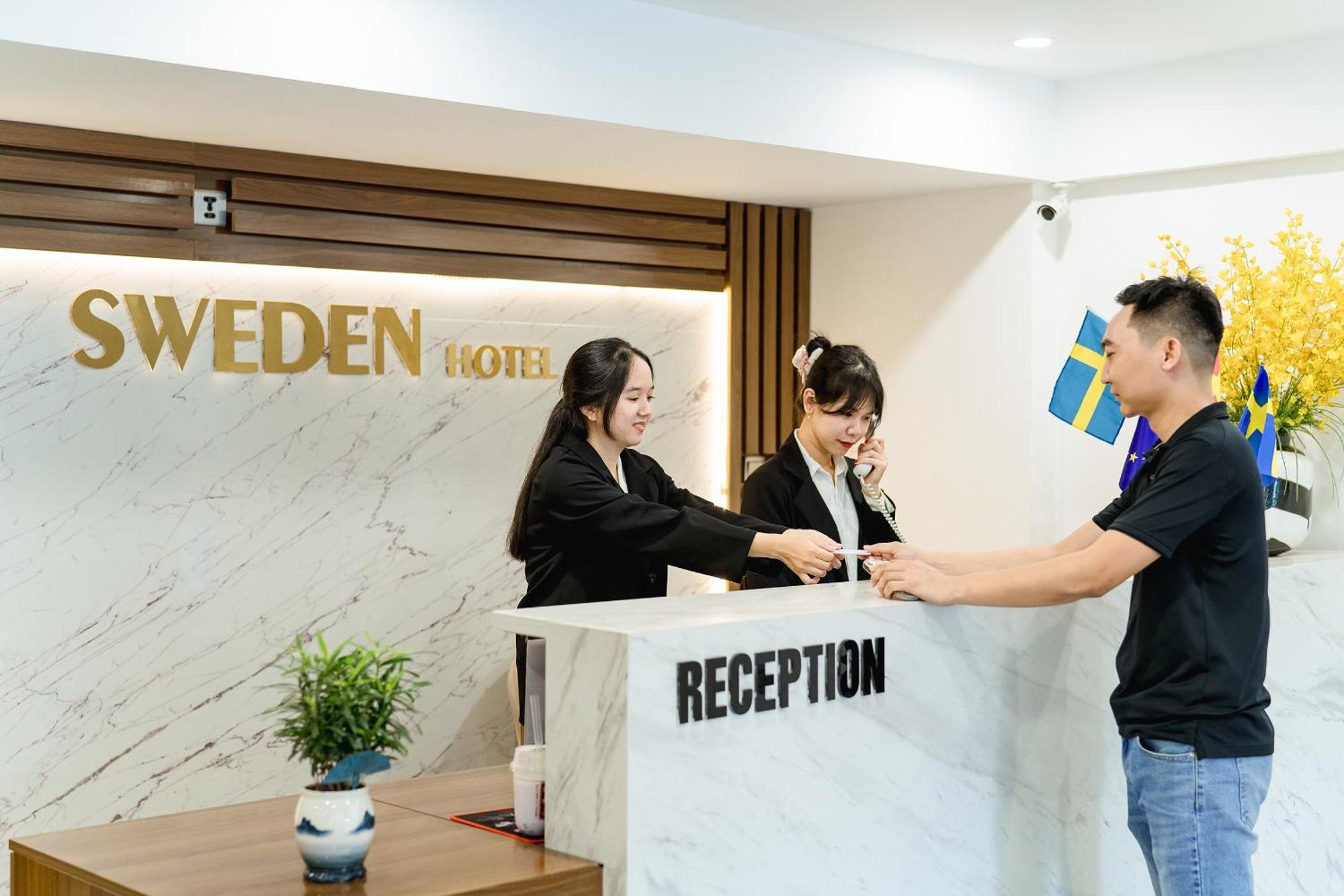 Sweden Hotel And Apartment Da Nang Exteriör bild